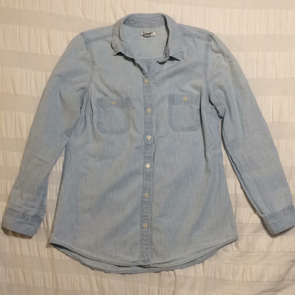 Chambray old navy button up